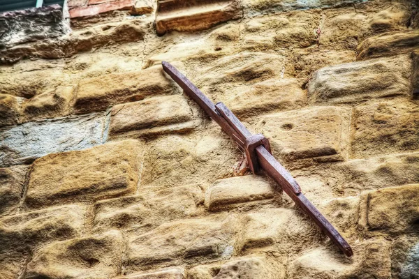 Close up of a wall tie-rod in hdr — Stock Photo, Image