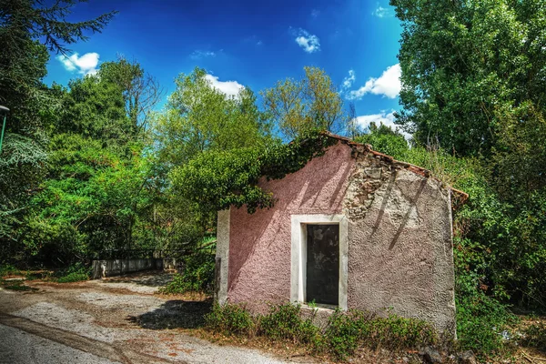 Casa abandonada na sardenha — Fotografia de Stock