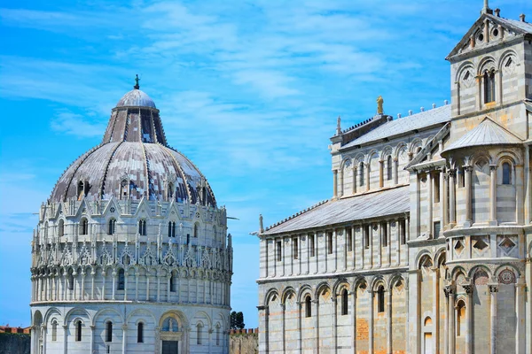Piazza dei Miracoli in Pisa — Stock Photo, Image