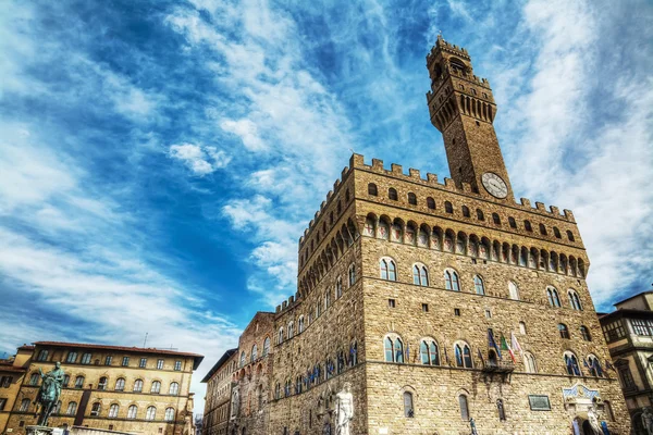 Palazzo Vecchio en Piazza della Signoria —  Fotos de Stock