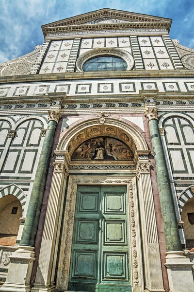 Facciata Santa Maria Novella a Firenze — Foto Stock