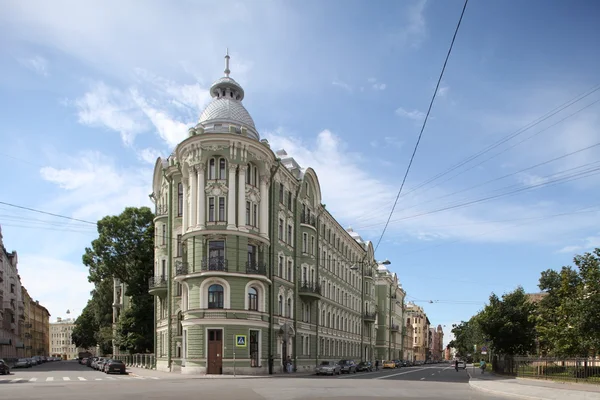 Classical architecture of St. Petersburg — Stock Photo, Image