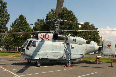 askeri helikopter Ka-32 deniz başlattı