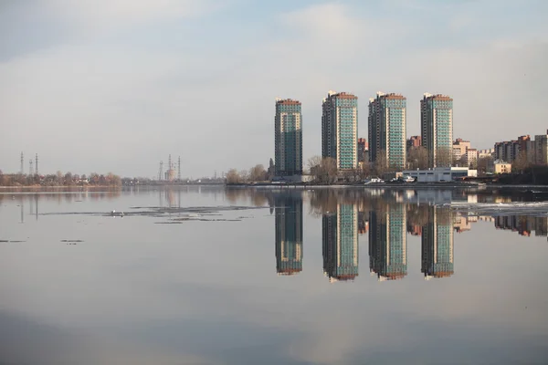 Skyscrapers on the river bank — Stock Photo, Image