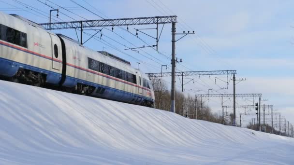 Petersburg Ryssland Januari 2020 Ryska Järnvägar Höghastighetståg Pilgrimsfarder Vinter Vitt — Stockvideo
