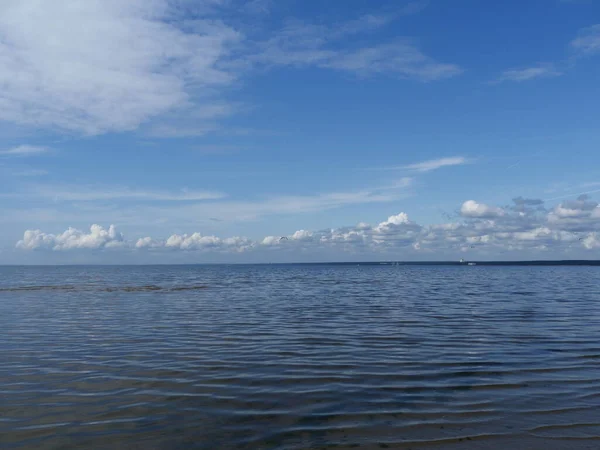 海上暑假的蓝色海景概念 — 图库照片