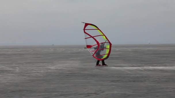 Prędkość ruchu lodu surfingu — Wideo stockowe