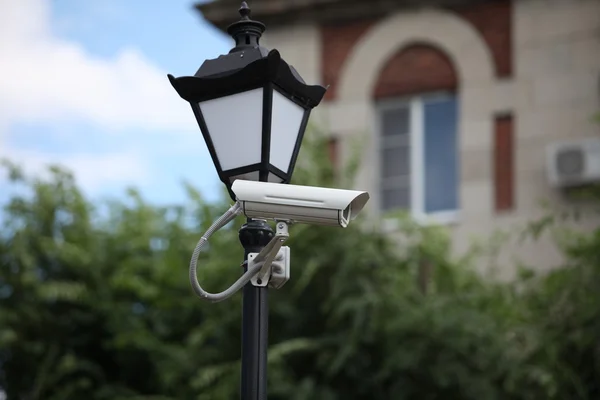 屋外監視カメラ — ストック写真
