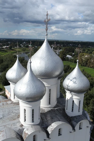 Cúpulas da igreja vista superior — Fotografia de Stock