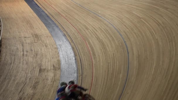 Fietsen streven naar concurrentie bovenaanzicht — Stockvideo