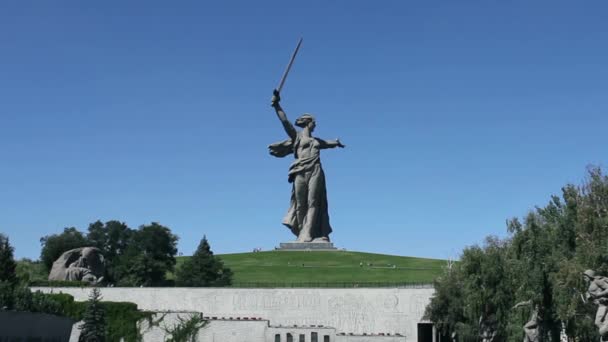 Monumentet fäderneslandet mor — Stockvideo