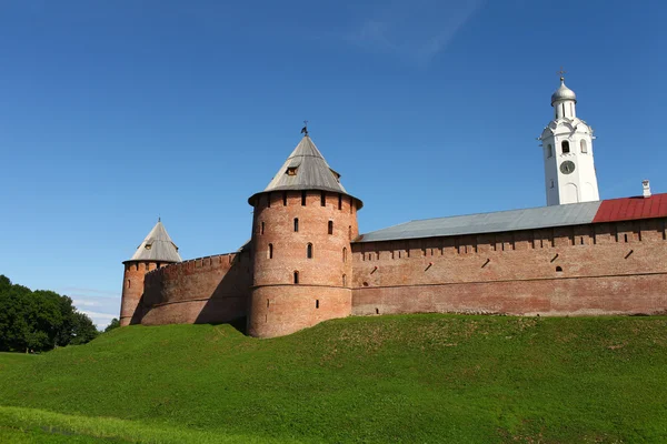 Fortress wall of the Novgorod Kremlin — Stock Photo, Image