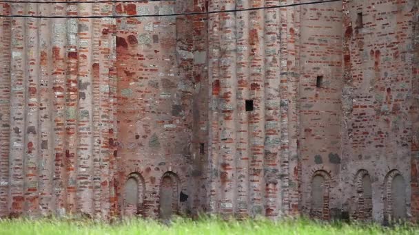 Стена старой крепости — стоковое видео