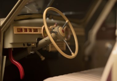 direksiyon simidi retro araba