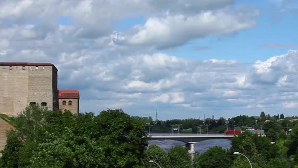 Narva castle panorama — стоковое видео