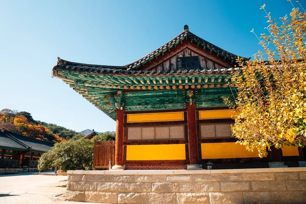 Осень Храма Тонгдоса Всемирное Наследие Юнеско Янсане Корея — стоковое фото