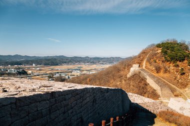 Kore, Boeun 'daki Samnyeonseong Kalesi' nin panoramik manzarası.
