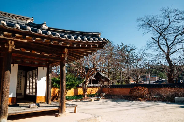 Gangneung Korea Desember 2020 Taman Peringatan Heo Gyun Dan Heo — Stok Foto