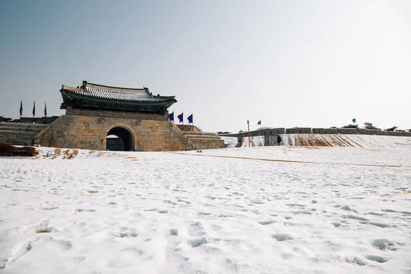 Changnyongmun Östra Porten Till Hwaseong Fästning Vintern Suwon Korea — Stockfoto