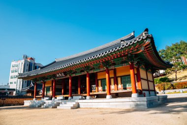 Miryang, Kore - 8 Kasım 2020: Miryang Yerel İdare Merkezi Geleneksel Mimari