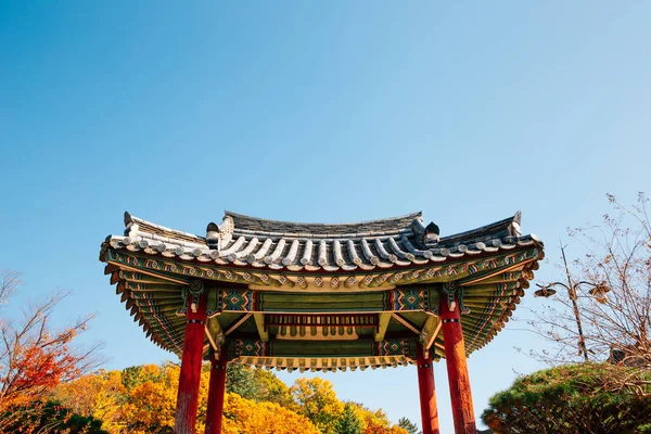 Yeongnamnu Paviljoen Koreaanse Traditionele Architectuur Herfst Miryang Korea — Stockfoto