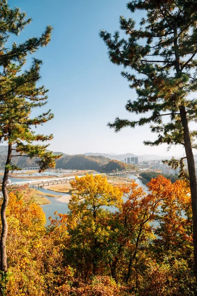 Vista Panorámica Del Río Miryang Montaña Otoño Miryang Corea — Foto de Stock