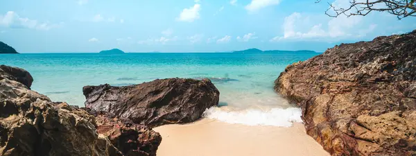 Koh Chang Beach Viajar Mar Azul Playa Roca Verano — Foto de Stock