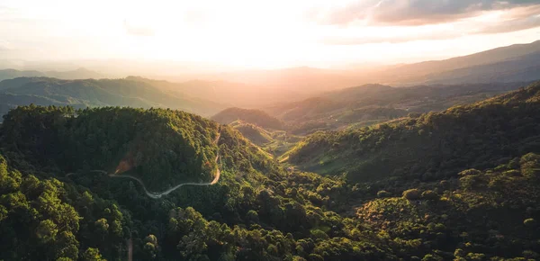 Panorama Estrada Montanha Uma Aldeia Rural — Fotografia de Stock