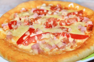 lezzetli lezzetli pizza