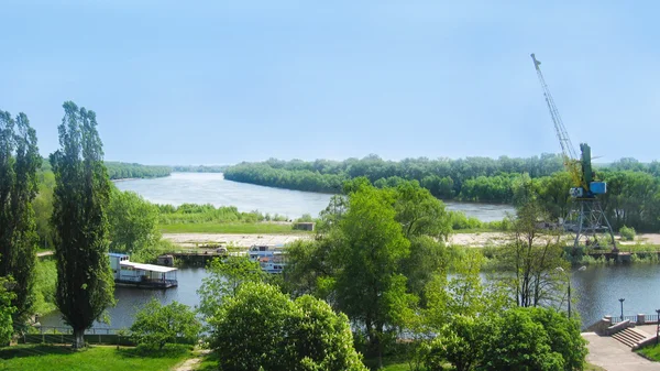 チェルニーヒウの河川港を表示します。 — ストック写真