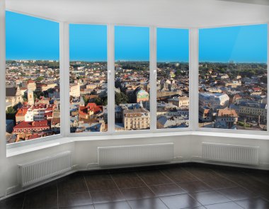 yukarıdan Lviv manzaralı modern pencereler