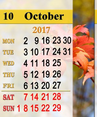 Takvim kırmızı yaprakları ile Ekim 2017