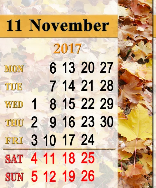 Kalendář na listopad roku 2017 se žlutými listy v parku — Stock fotografie