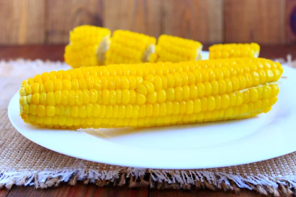 Dish with boiled corns — Stock Photo, Image