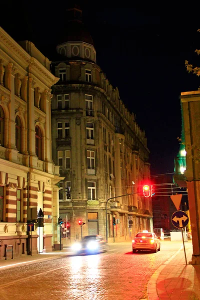 Lodz Polonya Temmuz 2019 Şehirde Akşam Caddesi Şehirde Gece Lambaları — Stok fotoğraf