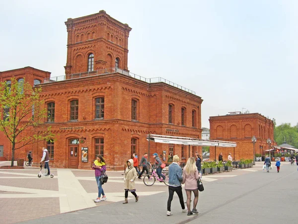 Lodz Polen April 2019 Stadtleben Lodz Reger Verkehr Auf Den — Stockfoto