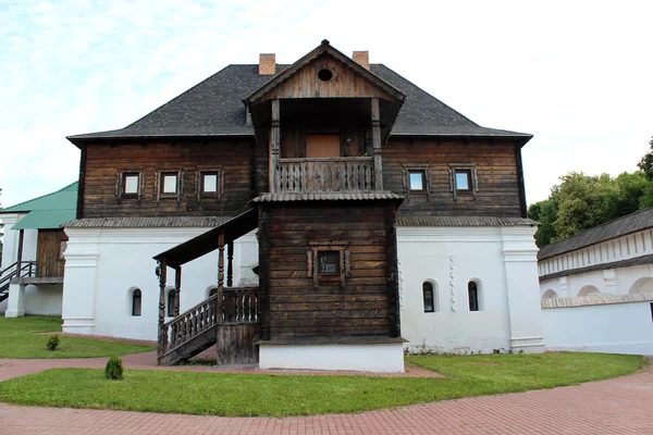 Architecture du vieux bâtiment slave — Photo