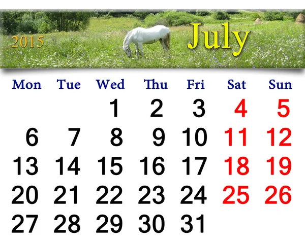 Calendario per il mese di luglio 2015 con cavallo in campo estivo — Foto Stock