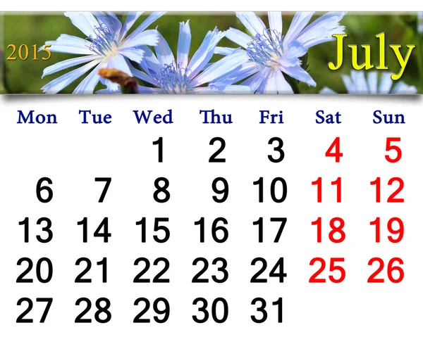 Calendário para o ano de julho de 2015 com flores de Cichorium — Fotografia de Stock