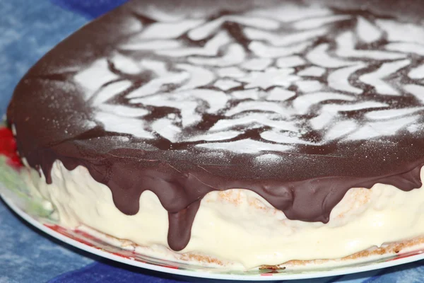 Chocolate cake on the table — Stock Photo, Image