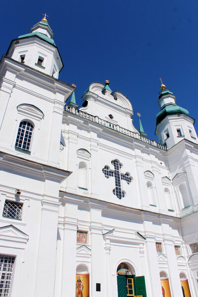 towers of Troitskyi monastery in Chernihiv 