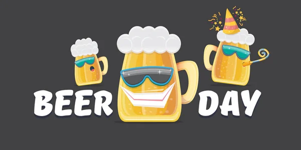 기분좋은 국제 맥주의 날, 회색 배경에 선글라스를 단 웃긴 맥주 잔 친구 캐릭터가 수평으로 놓여 있는 행복 한 국제 맥주의 날. 국제 맥주 날 만화 포스터 — 스톡 벡터