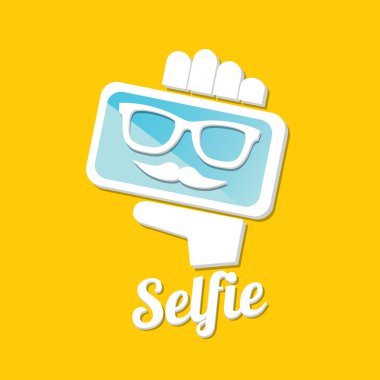 Selfie fotoğrafta akıllı telefon kavram simgesine