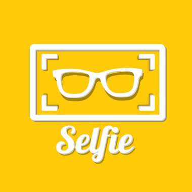 Selfie fotoğrafta akıllı telefon kavram simgesine