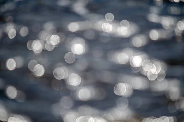 Sol Fuera Foco Que Brilla Frente Mar Mediterráneo — Foto de Stock
