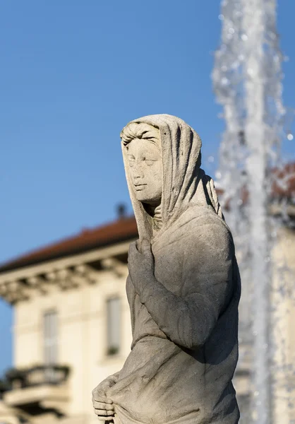 Statue at CItylife (Milan) — Stock Photo, Image