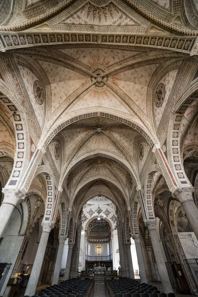 Wnętrze Santa Maria delle Grazie w Mediolanie — Zdjęcie stockowe