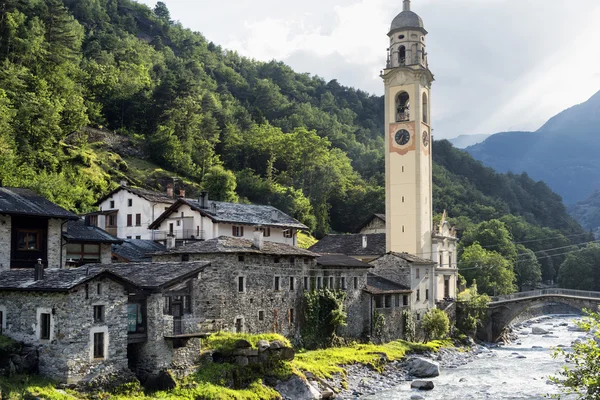 Prosto (Valchiavenna, Italy): old village — Stock Photo, Image