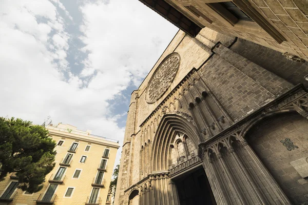 Barcelona (Espanha): Santa Maria del Pi, igreja gótica — Fotografia de Stock