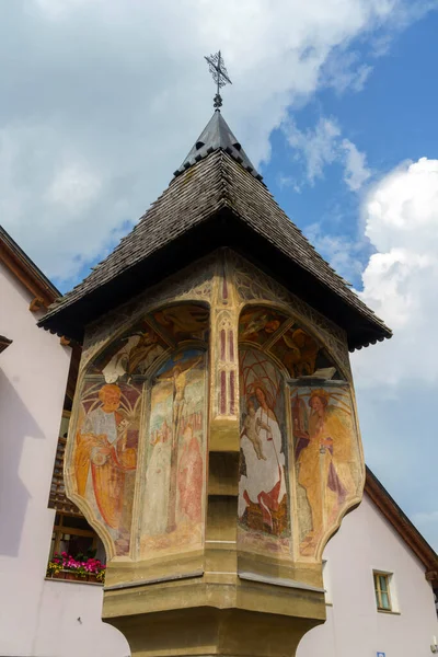 Iglesia Histórica Monguelfo Valle Pusteria Bolzano Trentino Alto Adigio Italia —  Fotos de Stock